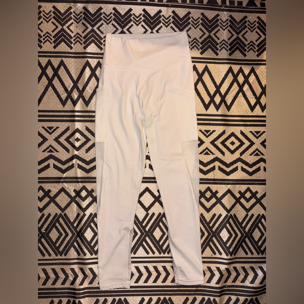 Aerie size M white leggings